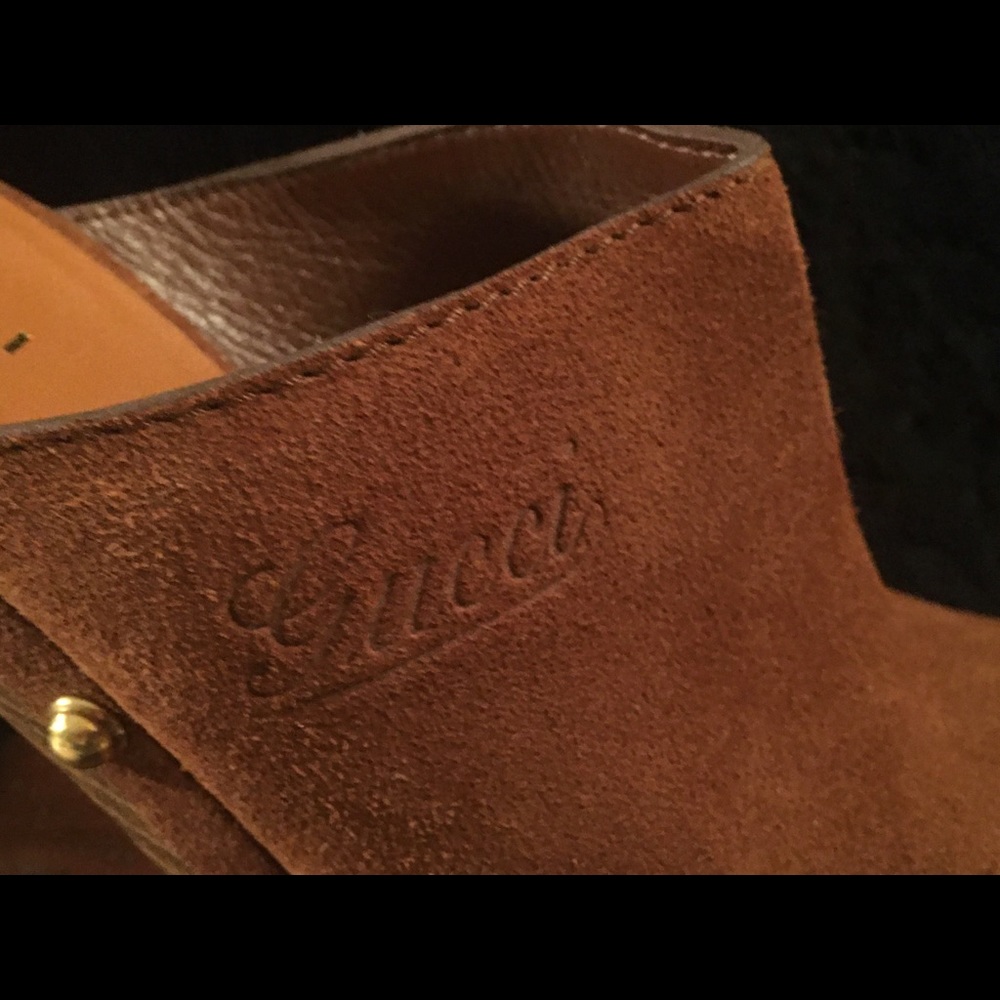 Gucci Original Clogs, 1 time used Fashion Show.
